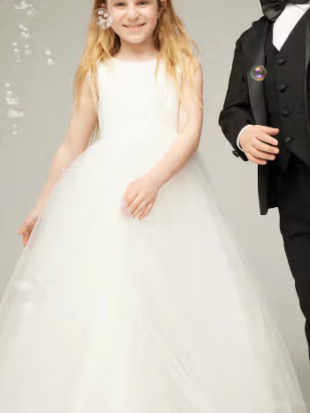 David's Bridal Flower Dress Girls. Size 12, Ivory.